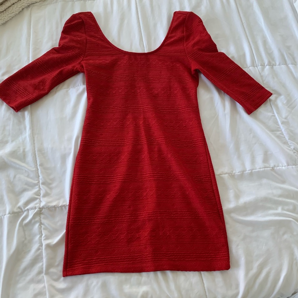 Red bodycon dress